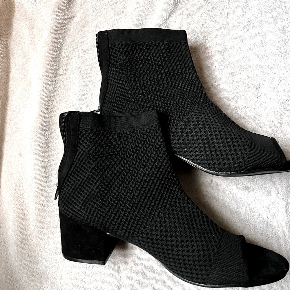 Black open toe boots